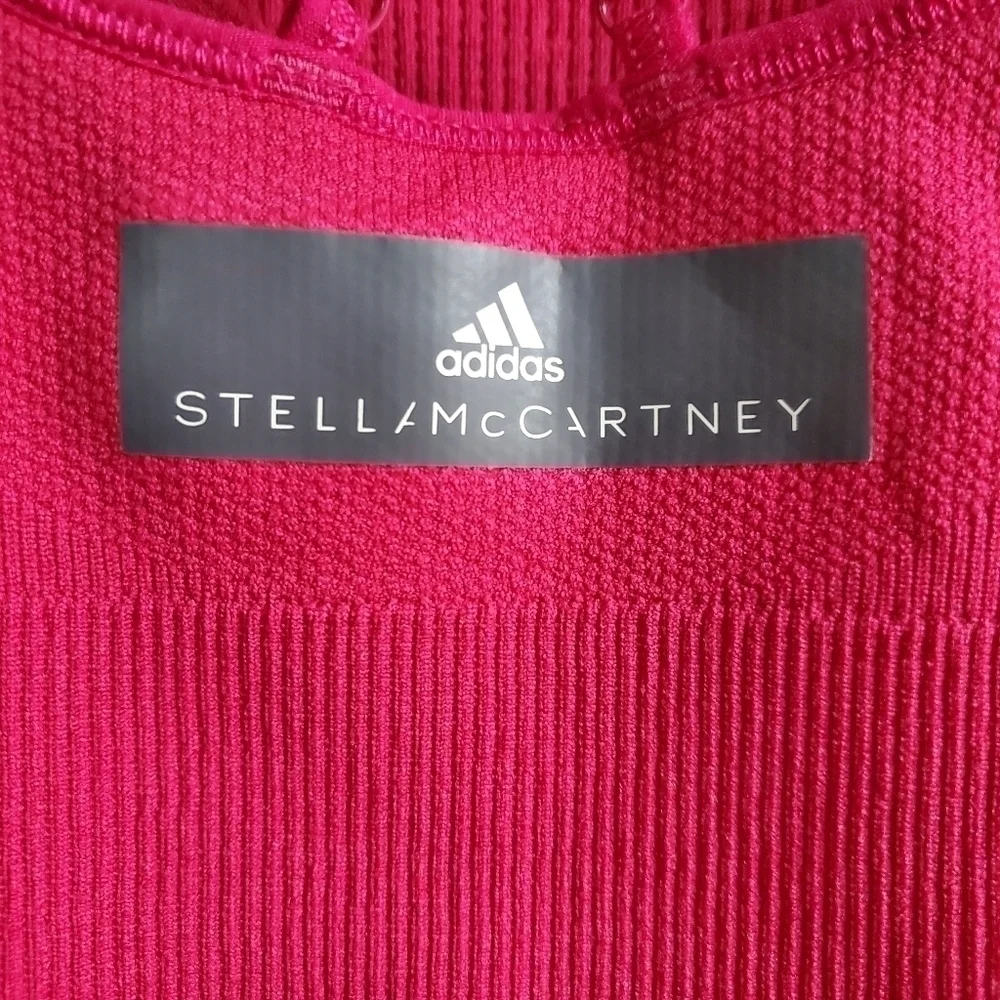 New Adidas by Stella McCartney Seamless Sports Bra In Bold Pink NWT Small